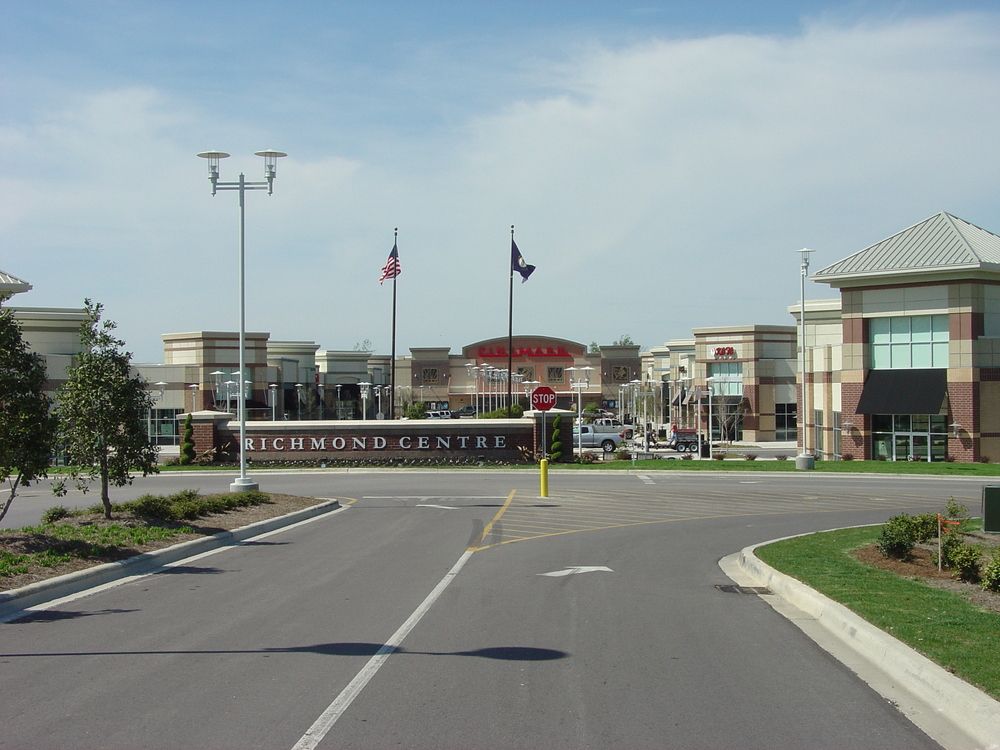Richmond Centre: Barnes Mill Road & I-75, Richmond, KY 40475
